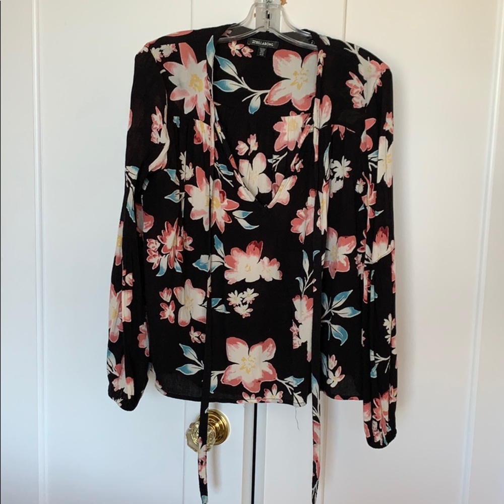Billabong tropical floral shirt